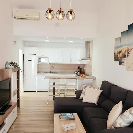 Orquidea With Private Garden بيت للعطل